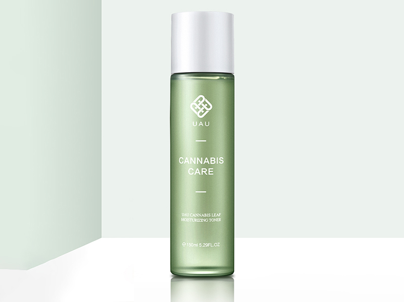 UAU大麻叶盈润护肤精华水